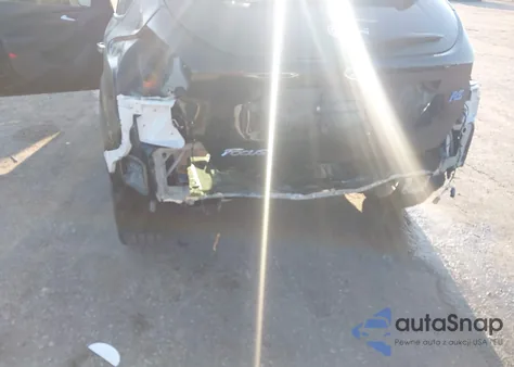 2017 Ford Focus Rs z USA, uszkodzony, nr VIN WF0DP3TH9H4120252